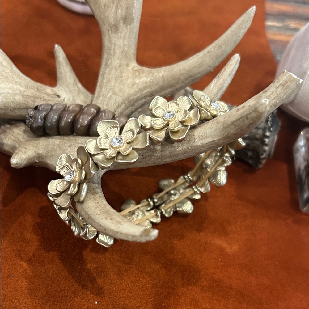Gold Floral Bracelet